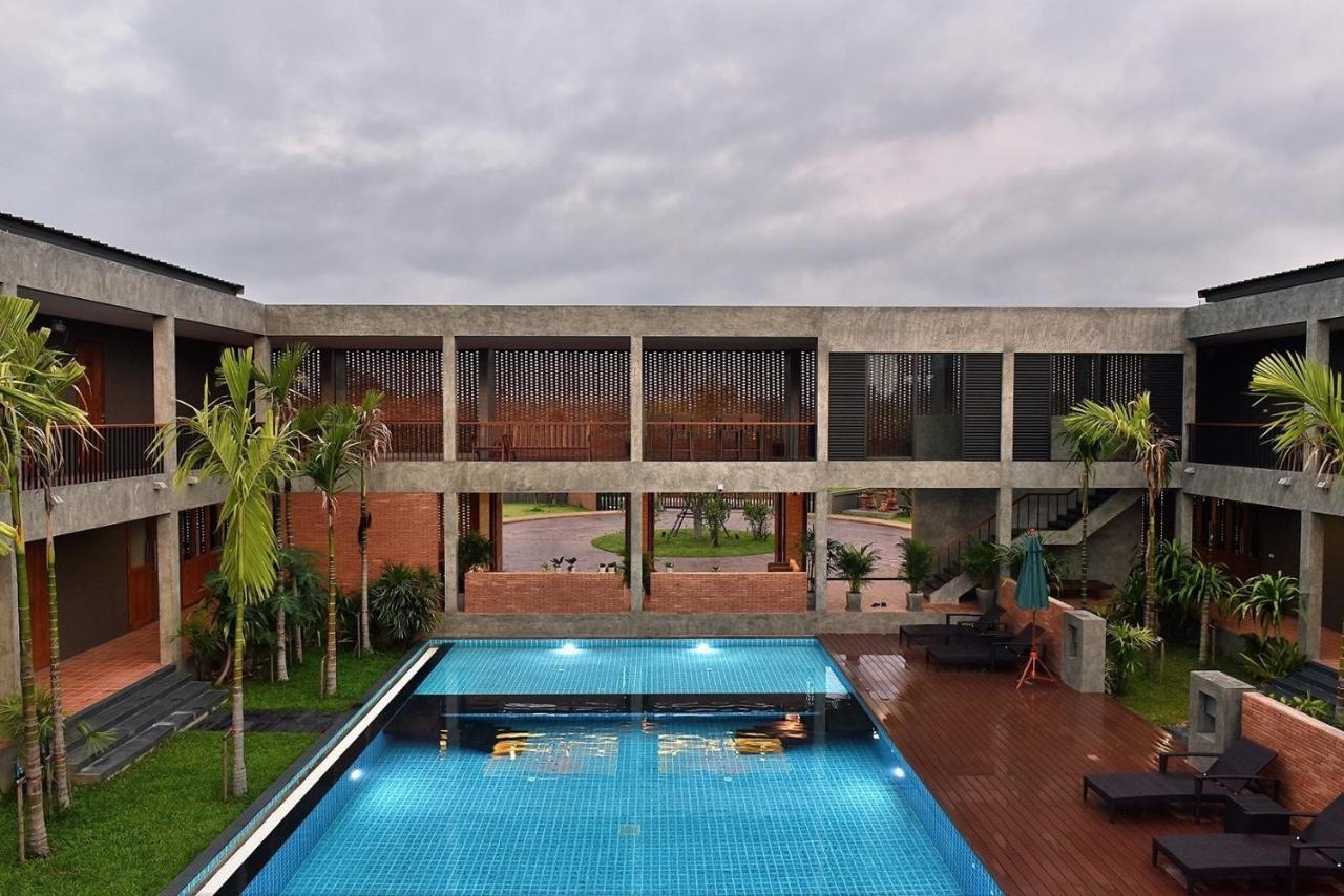 Hotel Sansuntree Lamphun Zewnętrze zdjęcie